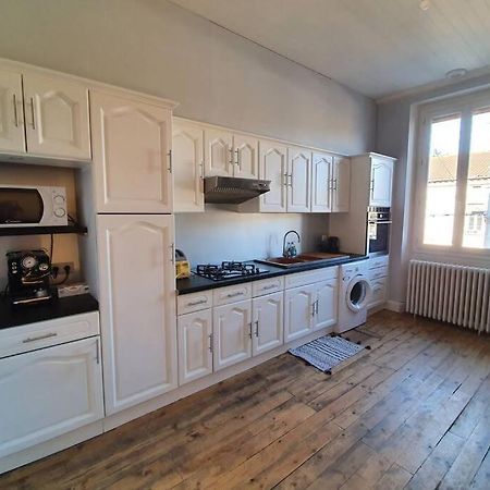 Appartement Spacieux, Wifi ,Cafe A Volonte Blaye-Les-Mines Buitenkant foto