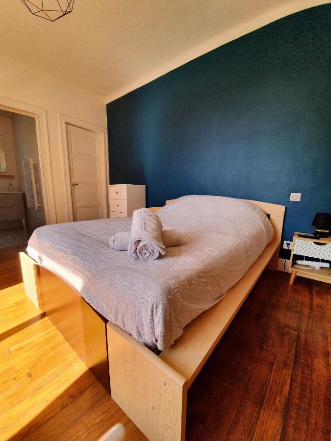 Appartement Spacieux, Wifi ,Cafe A Volonte Blaye-Les-Mines Buitenkant foto
